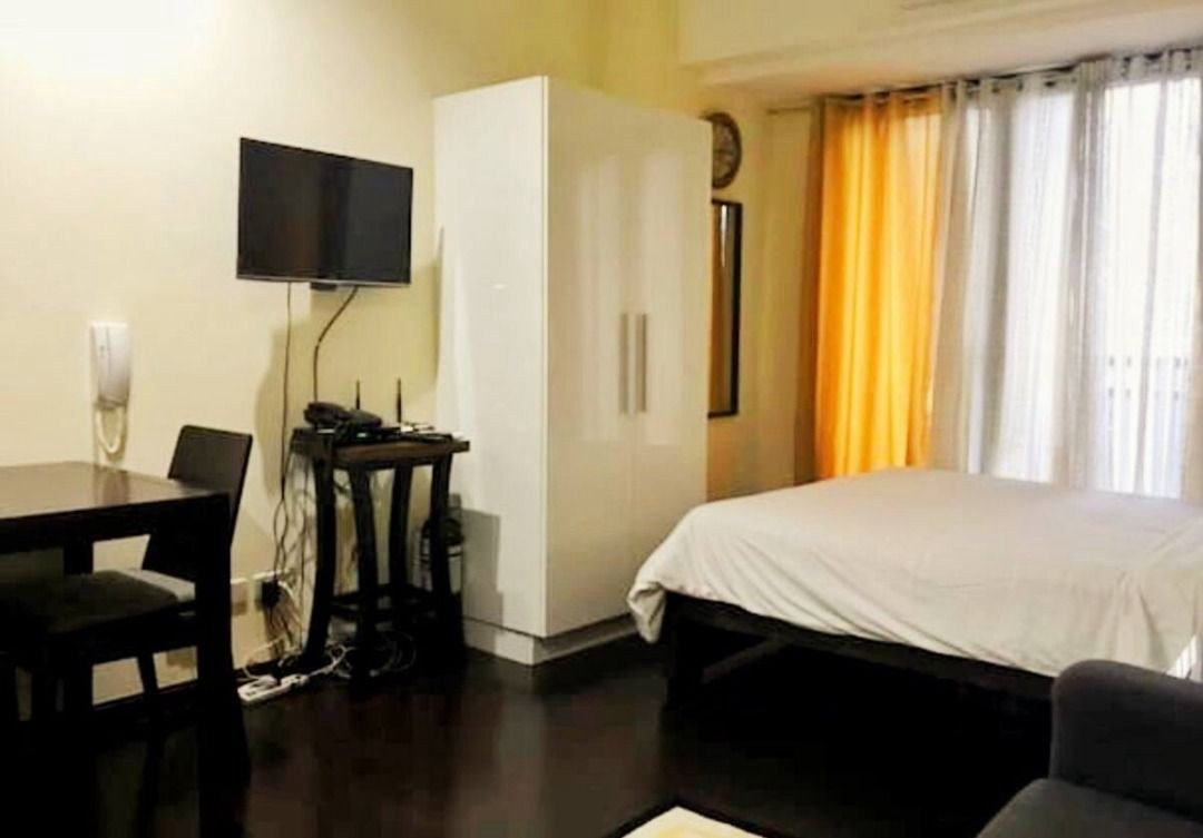 The Knightsbridge Residences condo in Makati — photo 3