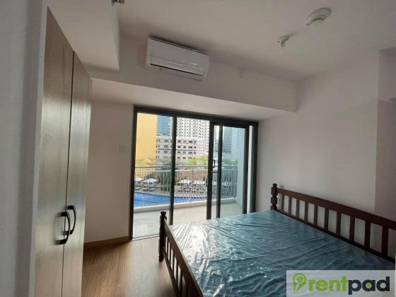 The Rise Makati condo in Makati — photo 4