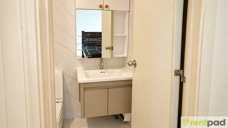Grand Soho Makati condo in Makati — photo 6