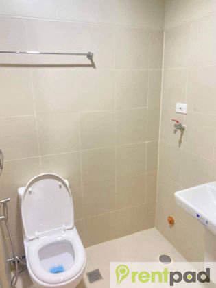 Fame Residences condo in Mandaluyong — photo 2