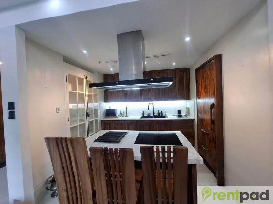 Trion Towers condo in BGC — photo 6