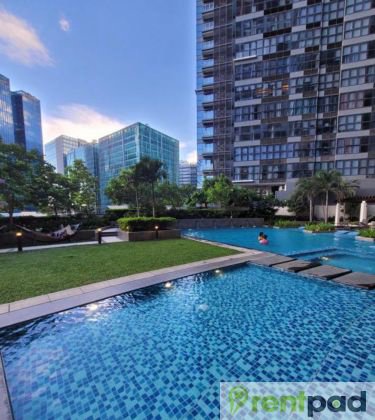 Uptown Parksuites condo in BGC — photo 9
