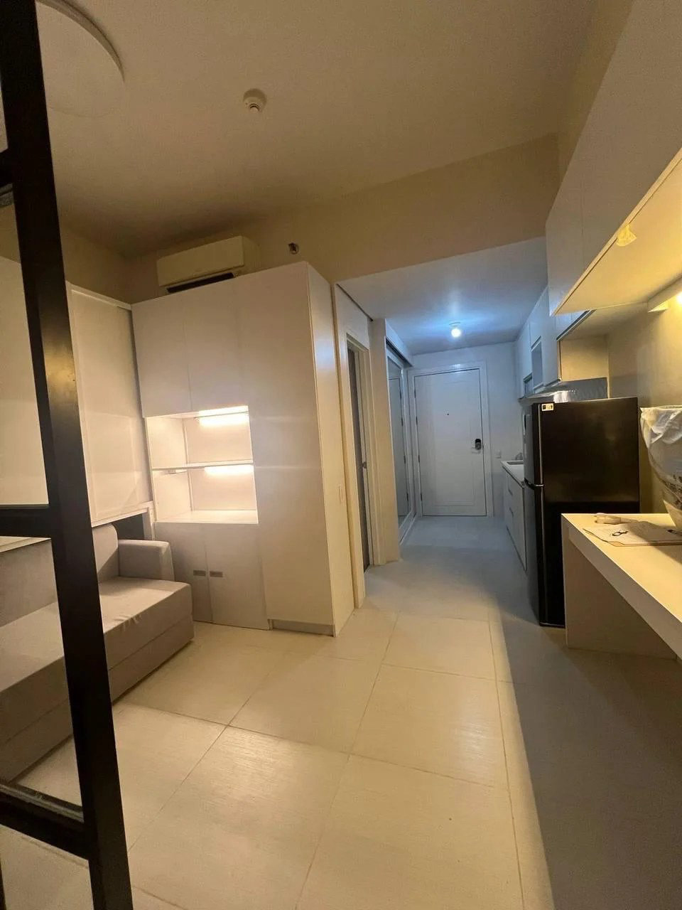 Twin Oaks Place East Tower condo in Mandaluyong — photo 4