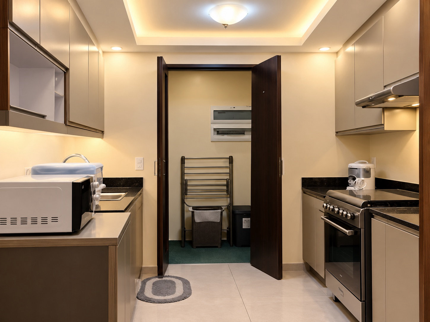 Two Serendra Sequoia Tower condo in BGC — photo 6
