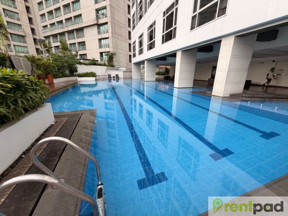Twin Oaks Place condo in Mandaluyong — photo 9