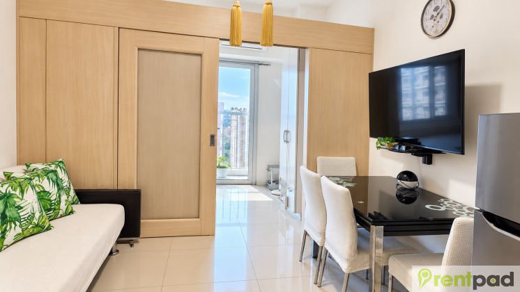 SM Light Residences condo in Mandaluyong — photo 3