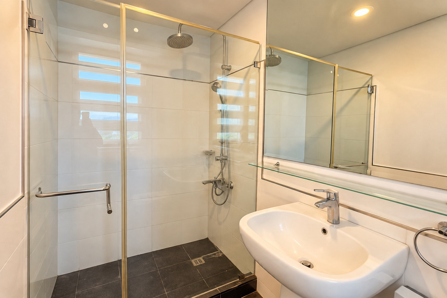 Two Serendra condo in BGC — photo 4