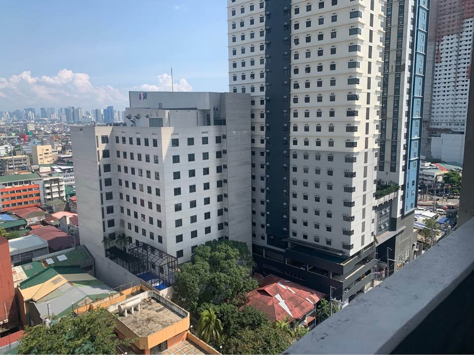 One Taft Residences condo in Manila — photo 5